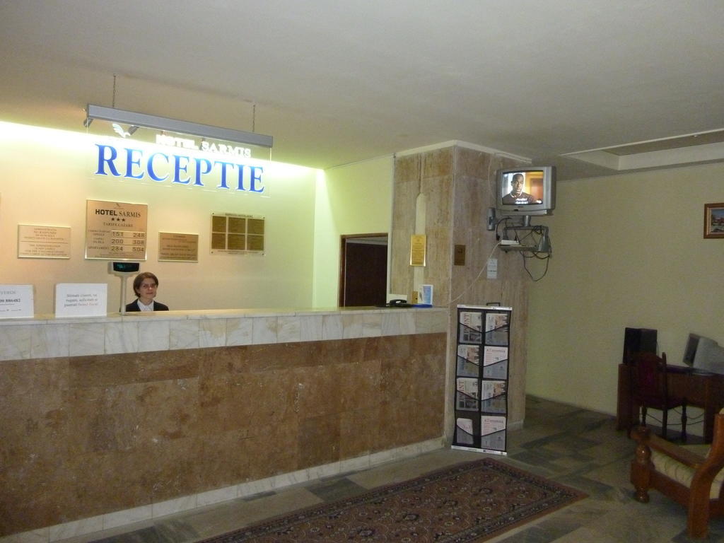 Hotel Sarmis Deva Exterior foto